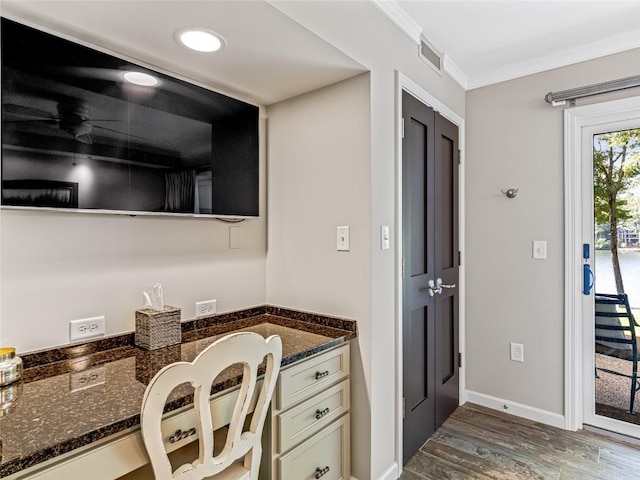 64 Toxaway Shrs Unit 2, Lake Toxaway, NC 28747 - bathroom featuring wood finished floors, crown molding, and vanity