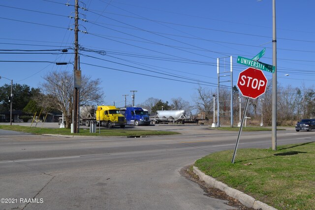 1303 N University Ave, Lafayette, LA 70506 - photo 4