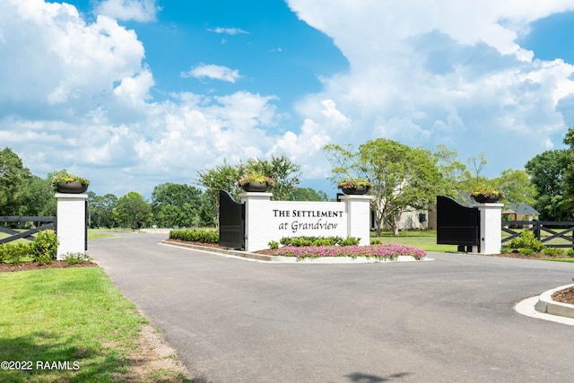101 Grand Manor Dr, Youngsville, LA 70592