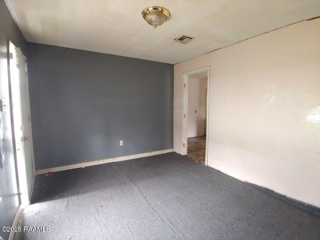 805 Edna St, New Iberia, LA 70560 - empty room with visible vents and baseboards