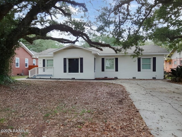 view of front of house with a wooden deck