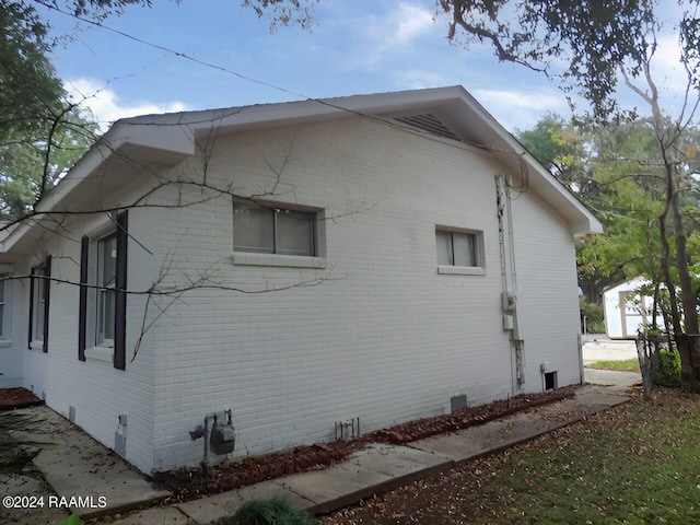 view of side of property