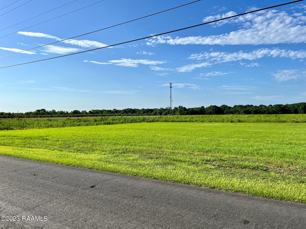1 Sieber Rd Unit R, Saint Martinville, LA 70582 - photo 1