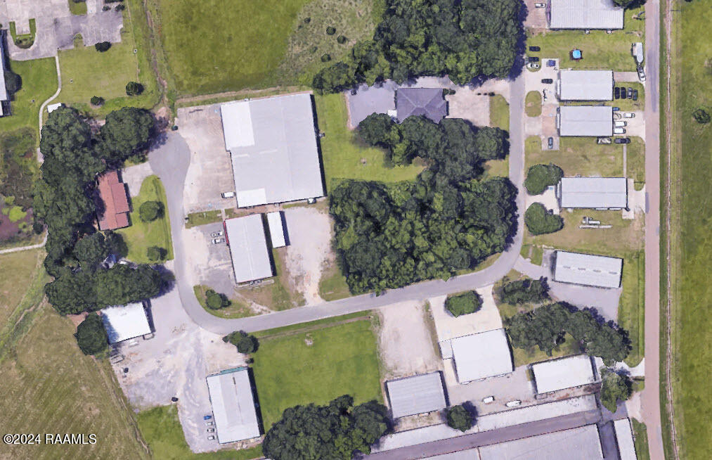 210 Fourpark Rd, Lafayette, LA 70507