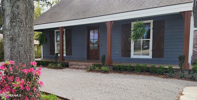 view of front of property featuring a porch