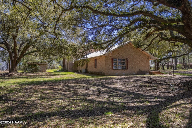 view of side of home