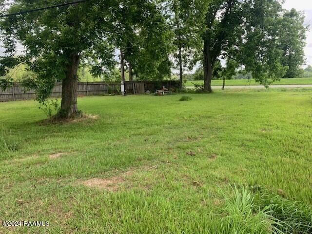 Listing photo 2 for 1040 Vermilion St, Breaux Bridge LA 70517