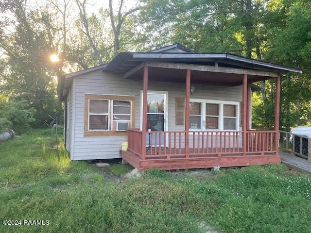 exterior space with a yard