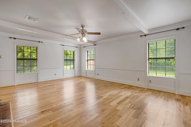 120 Kimball Dr, Lafayette, LA 70508 - unfurnished room featuring light wood-style floors, plenty of natural light, and ceiling fan