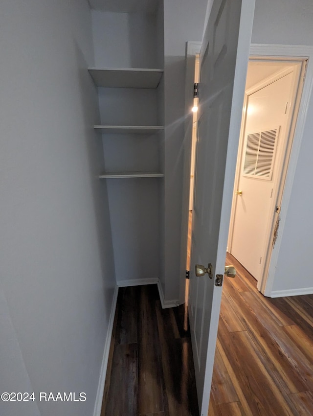 closet with visible vents