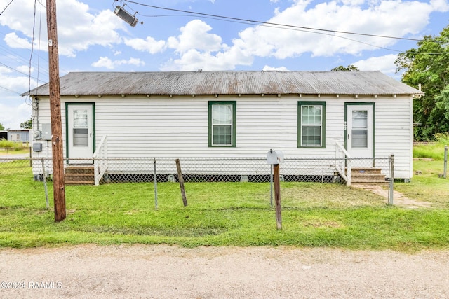 902 Domingue St, Scott, LA 70583 - photo 4