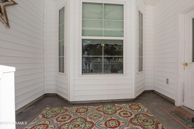 201 Marquette St, New Iberia, LA 70563 - view of property entrance