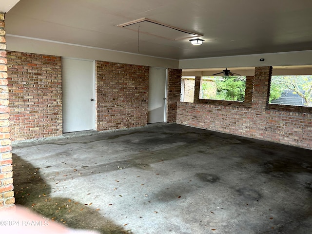 garage featuring ceiling fan