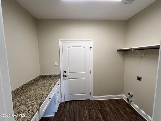 284 Sugarland Cir, Opelousas, LA 70570 - clothes washing area with dark wood-type flooring, electric dryer hookup, and baseboards