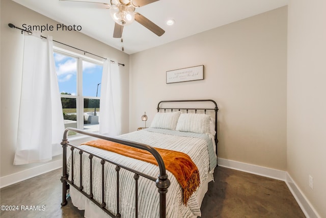 bedroom featuring ceiling fan