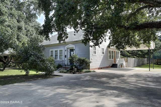 view of front of home