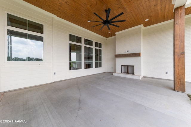 view of patio with ceiling fan