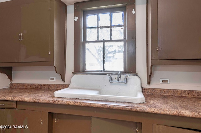 interior details featuring sink