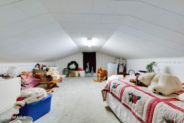 935 Pearl St, Rayne, LA 70578 - carpeted bedroom with vaulted ceiling and wallpapered walls