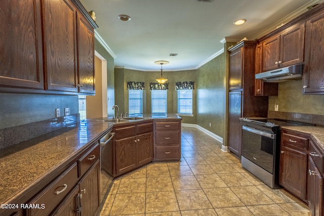 kitchen featuring decorative light fixtures, appliances with stainless steel finishes, ornamental molding, sink, and light tile patterned flooring