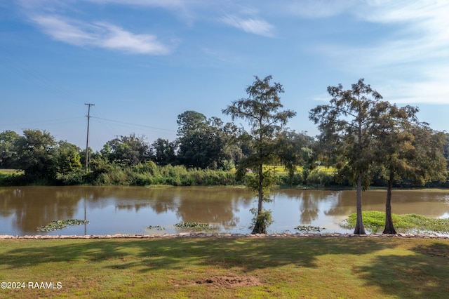 9303 E Old Spanish Trl, Jeanerette, LA 70544