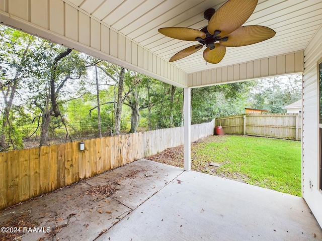 view of patio / terrace with ceiling fan