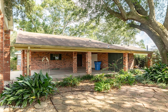 view of front of house