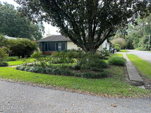 view of home's exterior