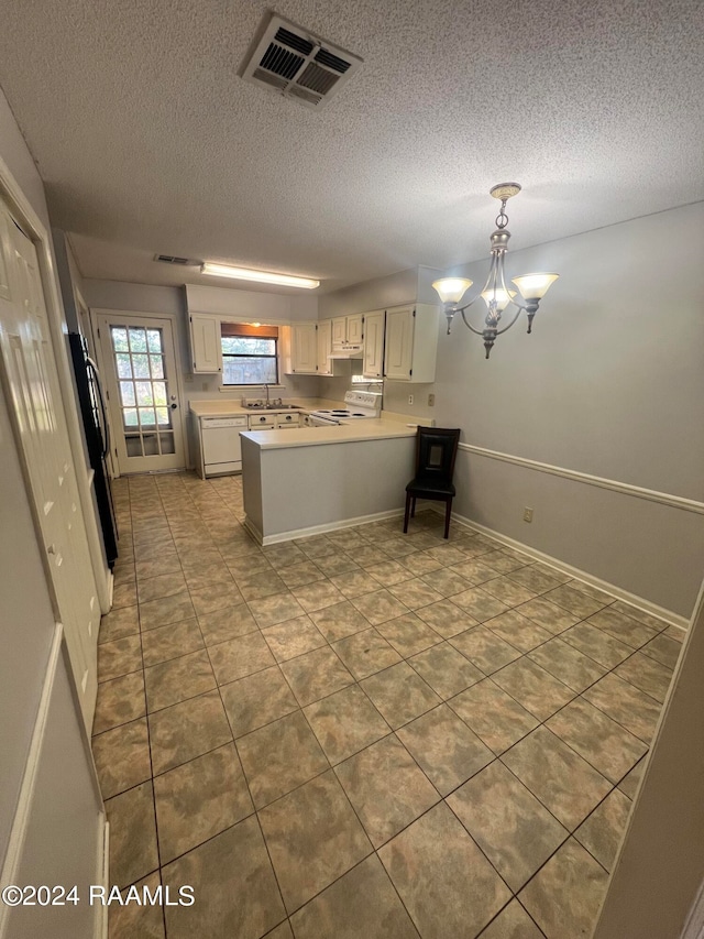 kitchen featuring white cabinets, kitchen peninsula, a textured ceiling, decorative light fixtures, and white electric range