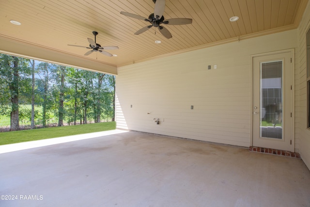 view of patio / terrace with ceiling fan