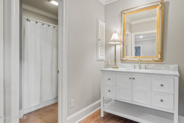 201 Canterbury Rd, Lafayette, LA 70508 - bathroom with crown molding, vanity, baseboards, and curtained shower