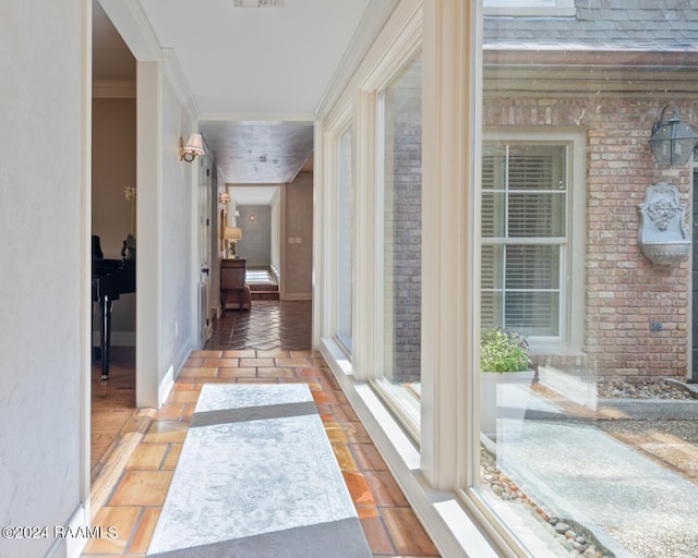 201 Canterbury Rd, Lafayette, LA 70508 - corridor with crown molding and baseboards