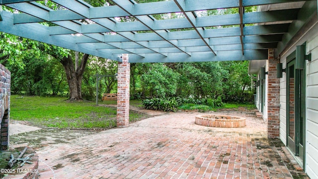 2862 S Union St, Opelousas, LA 70570 - view of patio / terrace with an outdoor fire pit