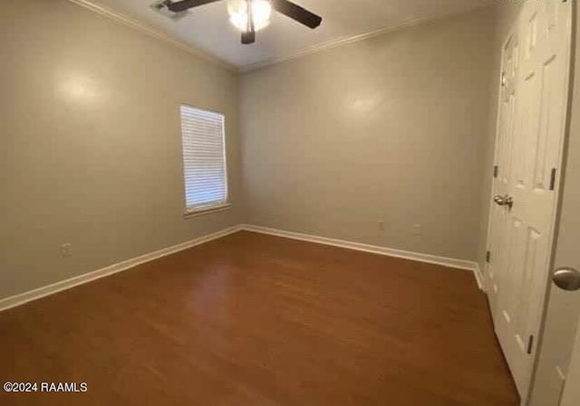 147 Oakbend Dr, Lafayette, LA 70506 - unfurnished room with crown molding, dark wood-style flooring, baseboards, and ceiling fan