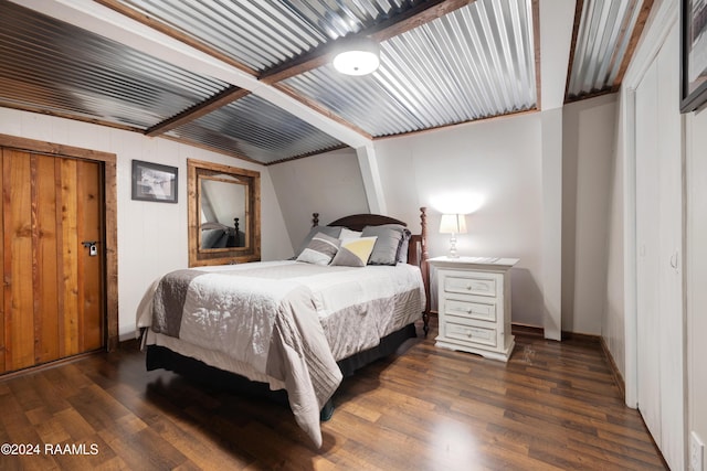 135 Woodys Ln, Sunset, LA 70584 - bedroom featuring dark wood-style flooring and baseboards