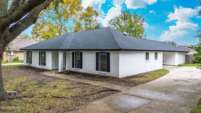 view of front of home