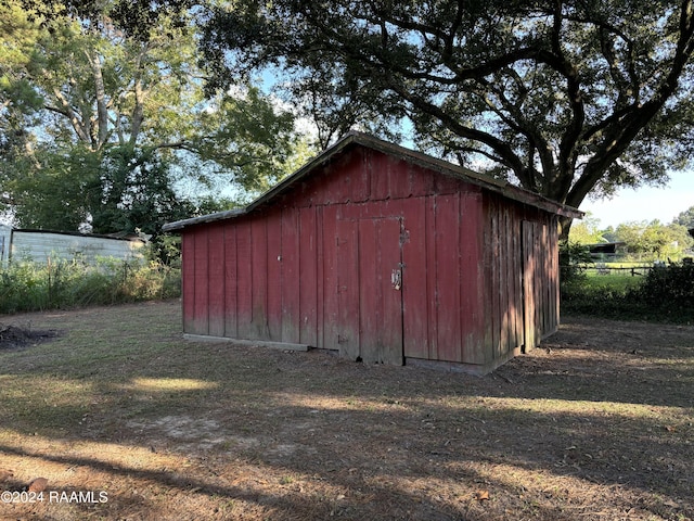 view of outdoor structure