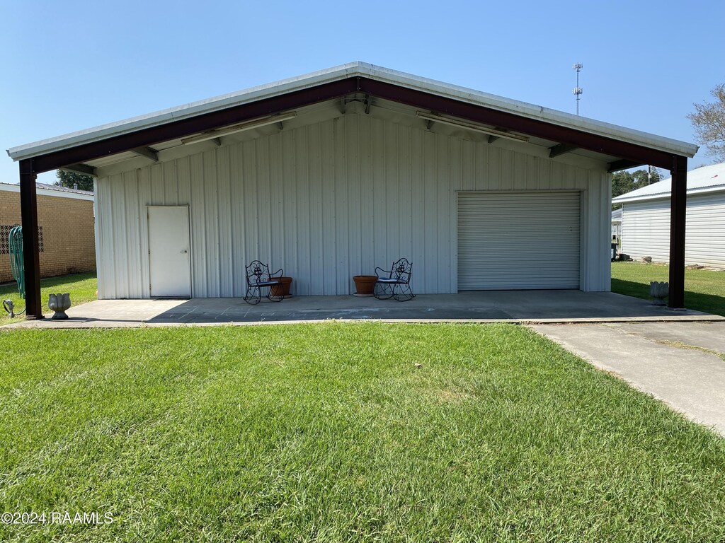 181 W Railroad Ave, Arnaudville, LA 70512