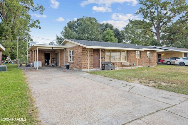 305 Thelma Dr, Lafayette, LA 70506 - photo 4