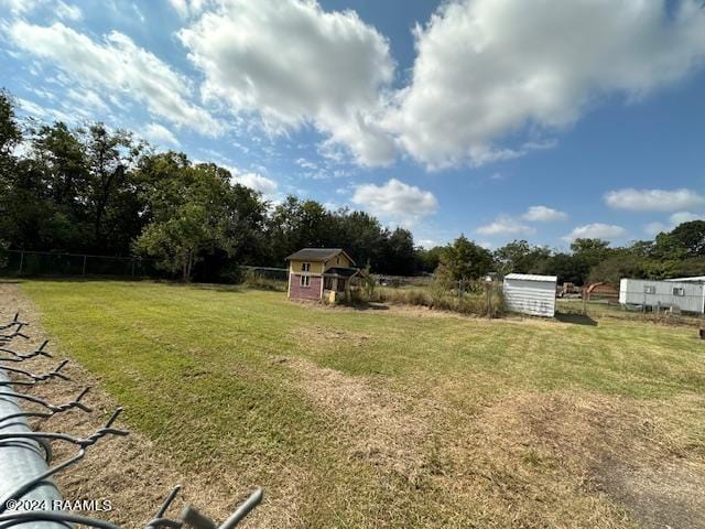 423 Cactus Rd, Duson, LA 70529