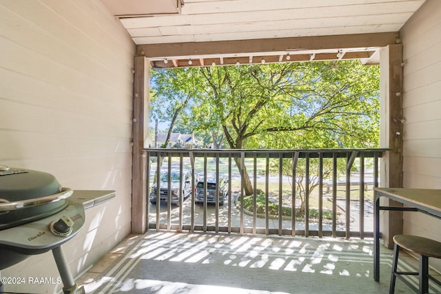 balcony with a grill