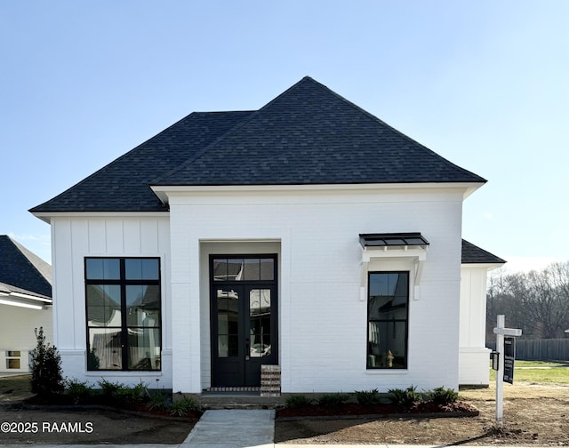 view of modern farmhouse