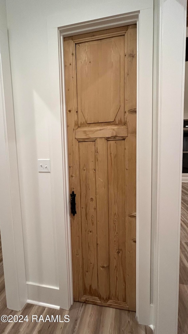 room details featuring hardwood / wood-style flooring