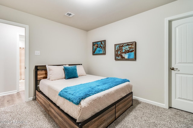 bedroom featuring carpet flooring