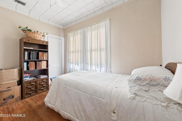 220 Saint Peter St, Lafayette, LA 70506 - bedroom with wood finished floors