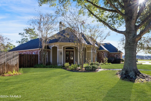 view of front of house with a front yard