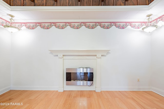 room details featuring wood-type flooring