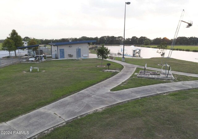 2213 Mills St, Lafayette, LA 70507 - surrounding community with a lawn