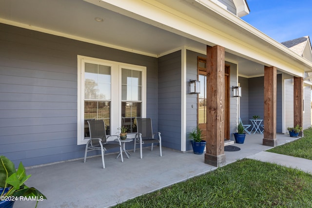 view of patio featuring covered porch