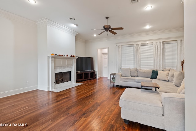 living room featuring ornamental molding, dark hardwood / wood-style floors, and ceiling fan